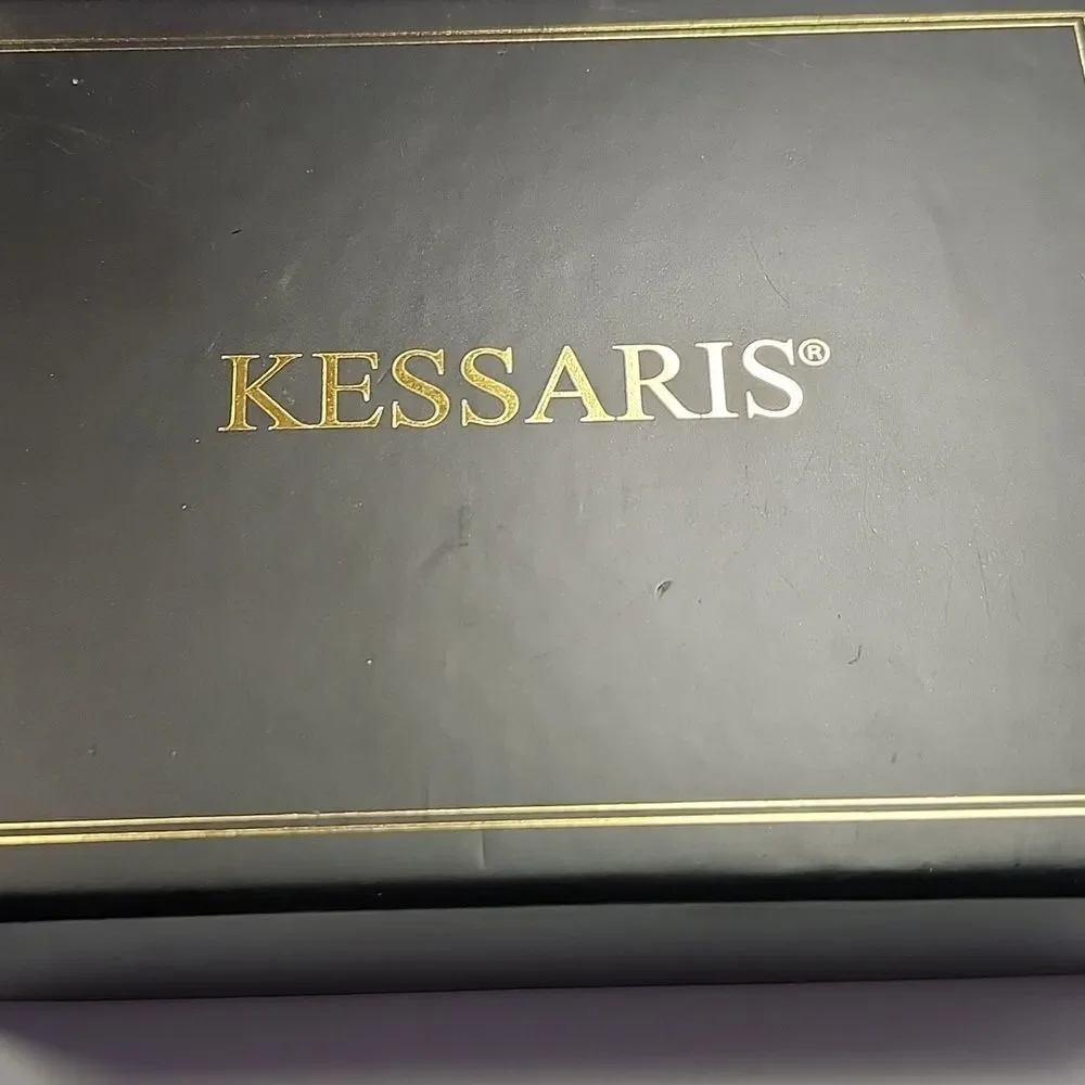 Kessaris Smart Watch With Charger